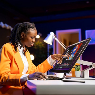 27" ALOGIC Clarity 5K, IPS 5120x2880 Multitouch, 14 ms, höjdjusterbar, pivot, HDMI/DP/USB-C 65W, högtalare, USB 3.0-hubb#6