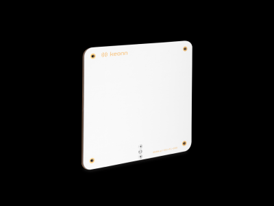 Antenn Advantenna-p11: RFID UHF antenna, thin form factor
ETSI frequency band, flange straight SMA female connector